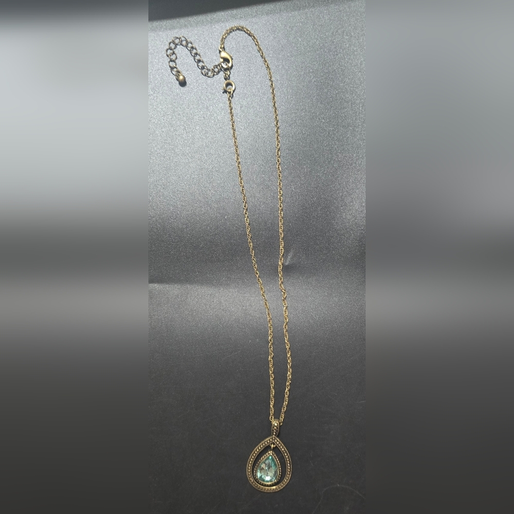 Elegant Gold Chain Necklace